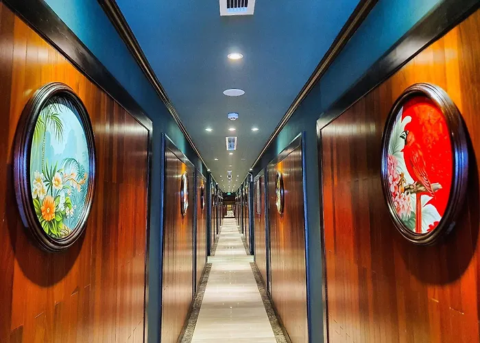 Khách sạn Indochine 5*
